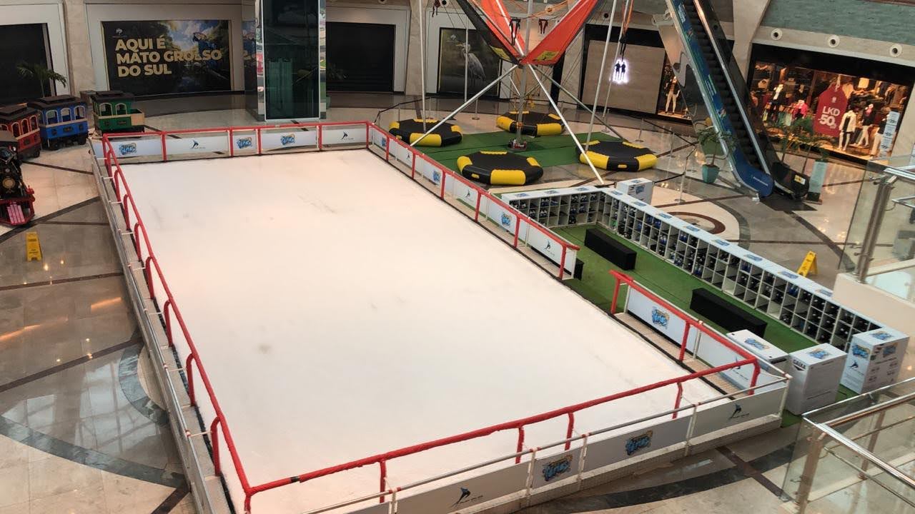 Pista de Patinação em Shopping